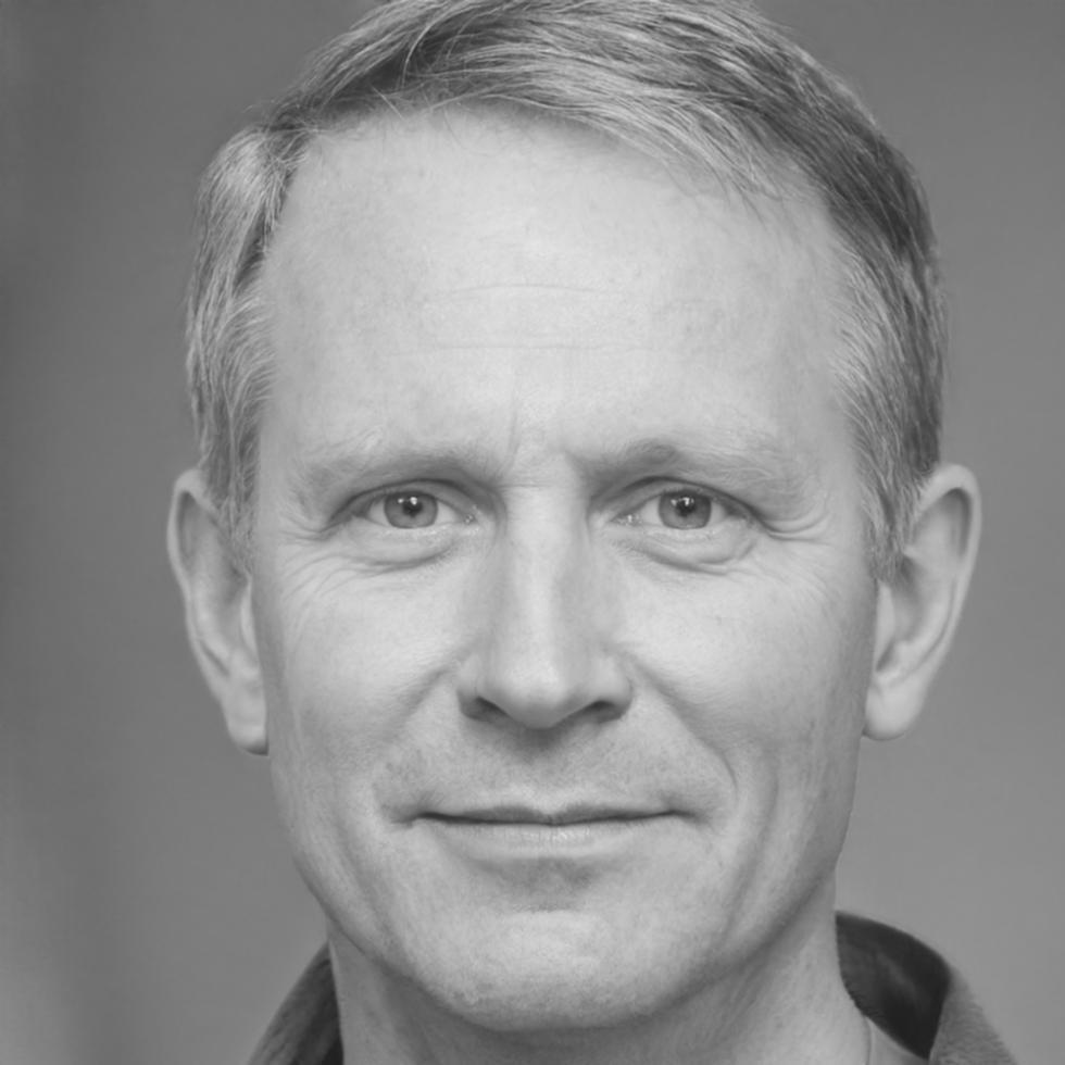 Portrait professionnel de Thibault Desjardins, directeur de l'éducation financière